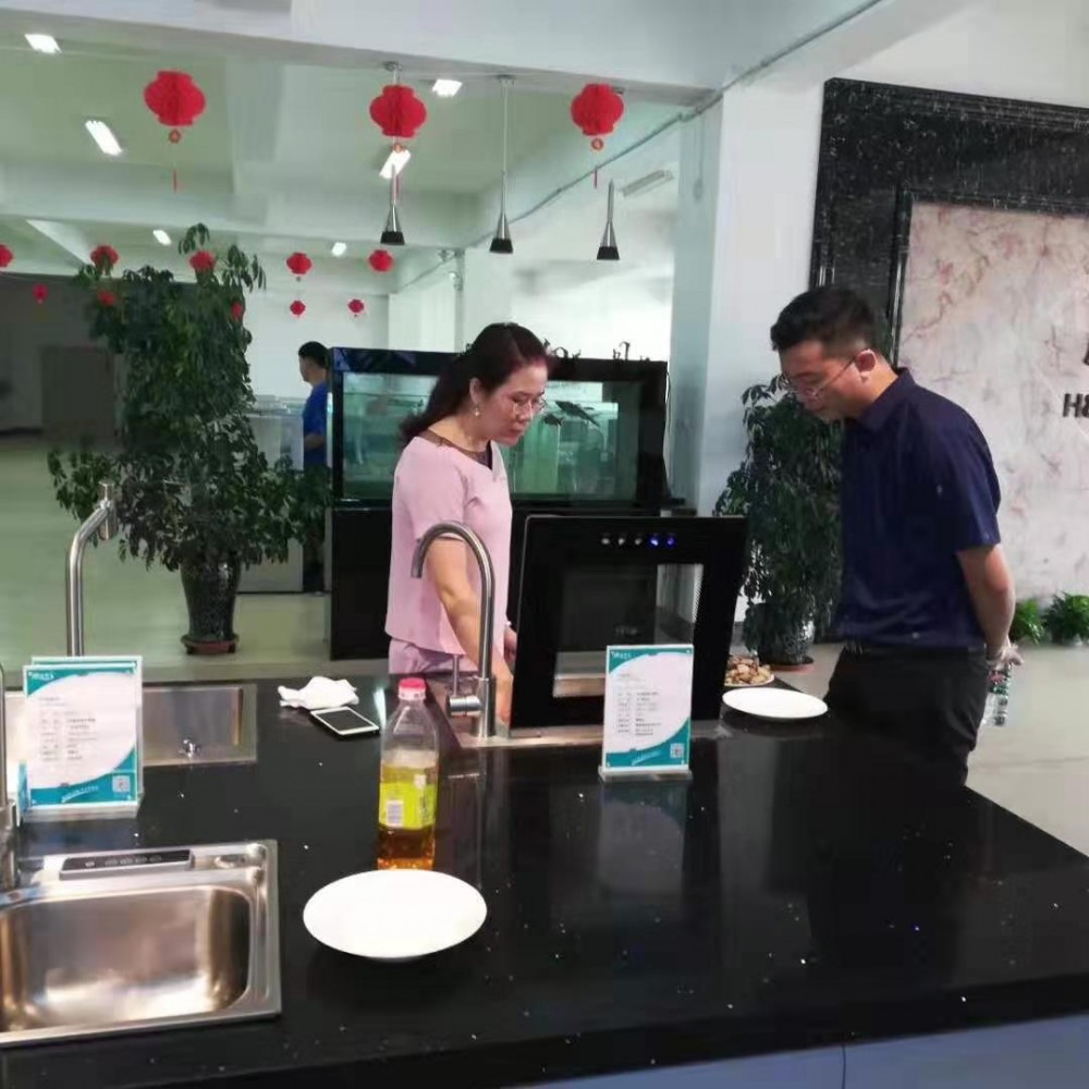 加盟康世界 | 江蘇的李總與康世界成功簽約合作！